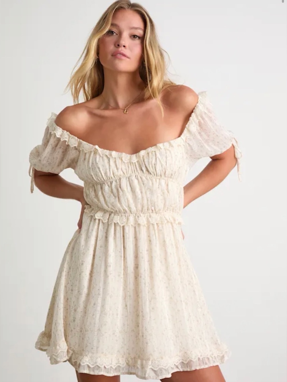 Lulu's Cream Floral Ruffled Mini Dress